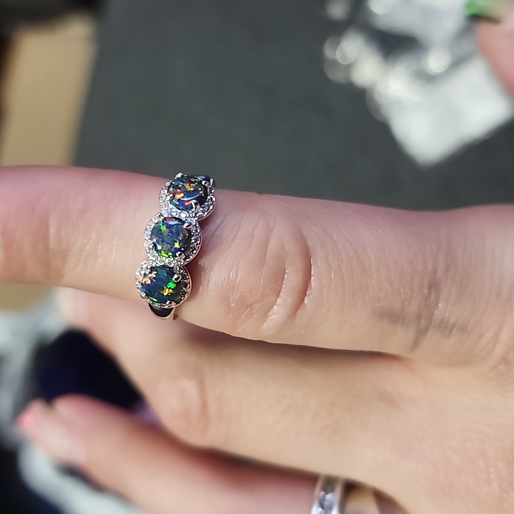 Size 6 opal ring